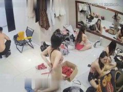Leak Video Khoả Thân Của Nữ Dancer Bị Quay Lén Khi Thay Đồ