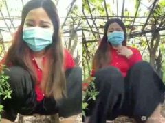 Màn Thủ Dâm Lồn Nhiều Lông Của Em Gái Miền Sông Nước