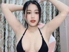 Clip Xxx Quỳnh Hương Thích Livestream Khoe Hàng Nóng