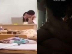 Giáo Viên Trường Cấp 3 Cùng Học Sinh Quấn Nhau Trên Giường